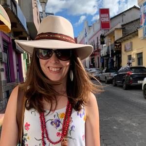 Meet your Posher, Stacy